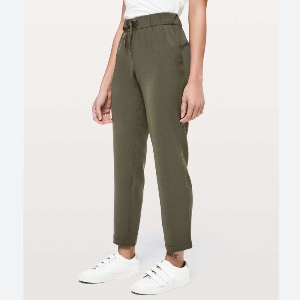 Lululemon On the Fly Pant - Woven Olive Green